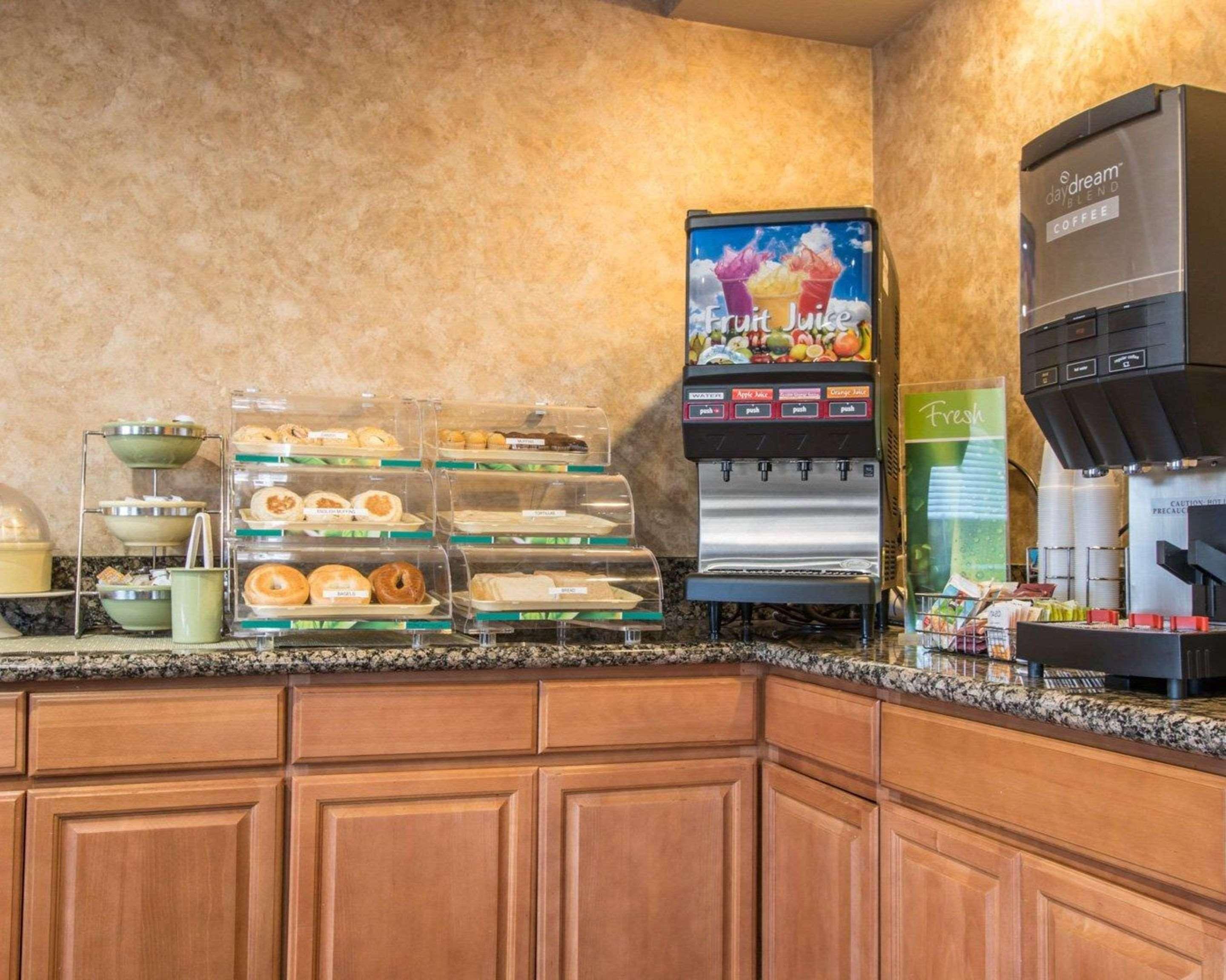 Quality Inn Temecula Valley Wine Country Esterno foto