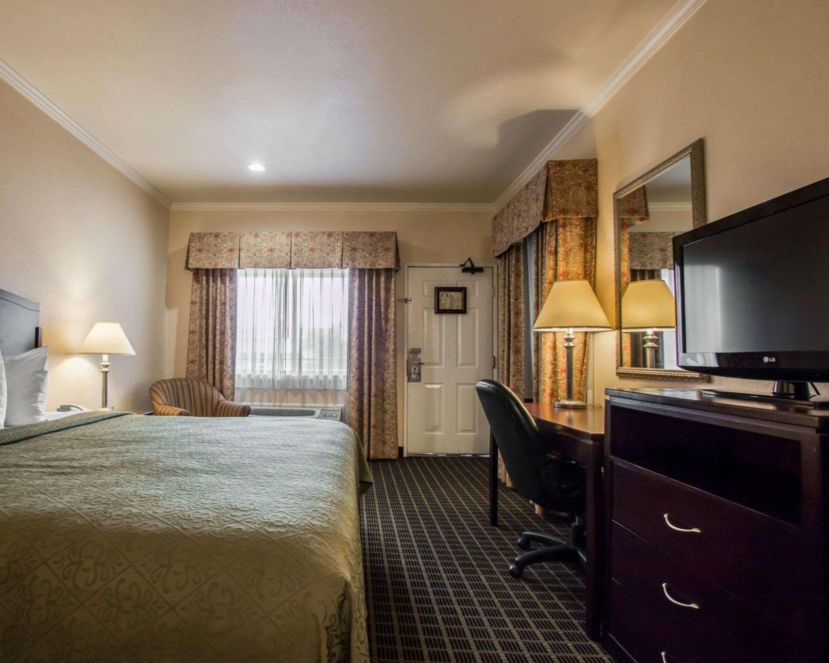 Quality Inn Temecula Valley Wine Country Esterno foto